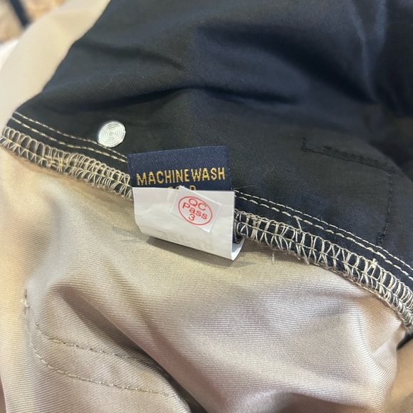 🫒”Vintage 1946” NWT Men's Tan Flat Front Modern Fit Performance Chinos w/Pockets - Picture 10 of 16